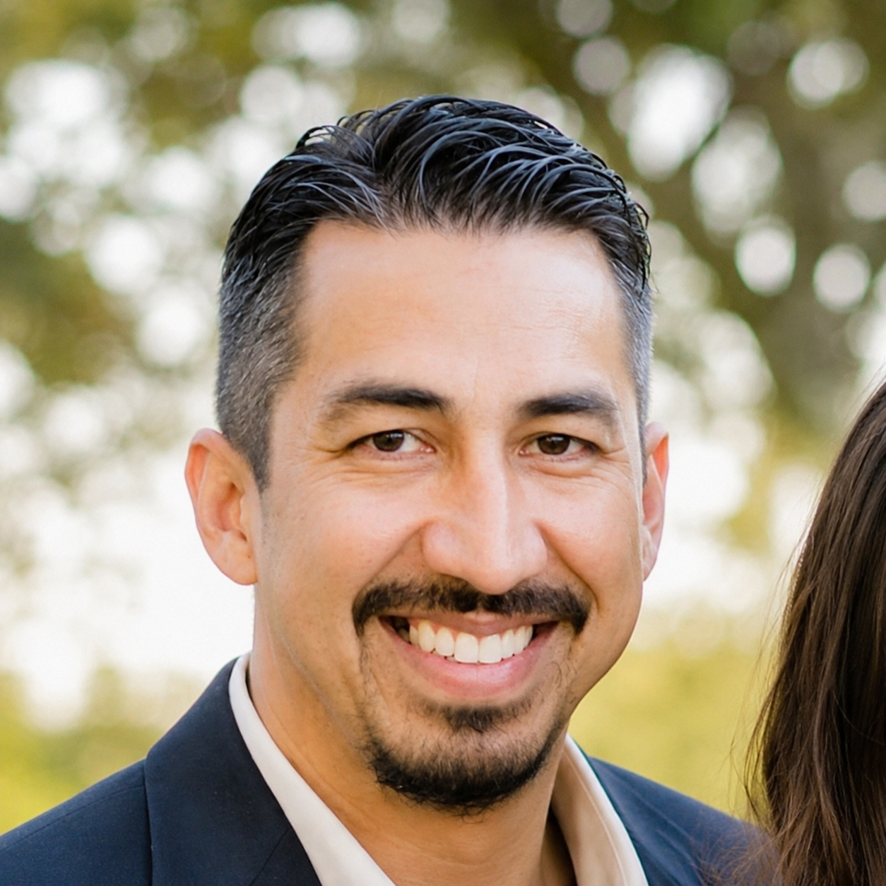 Nolan Martinez, Consejero Profesional Licenciado